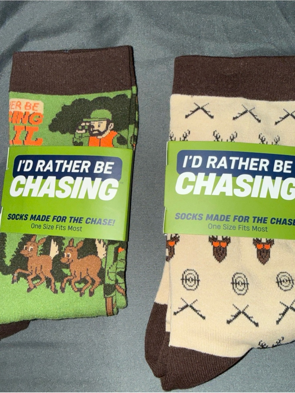 I'd Rather Be Chasing Men's Novelty Crew Socks - 2 pair hunting Green & Cream